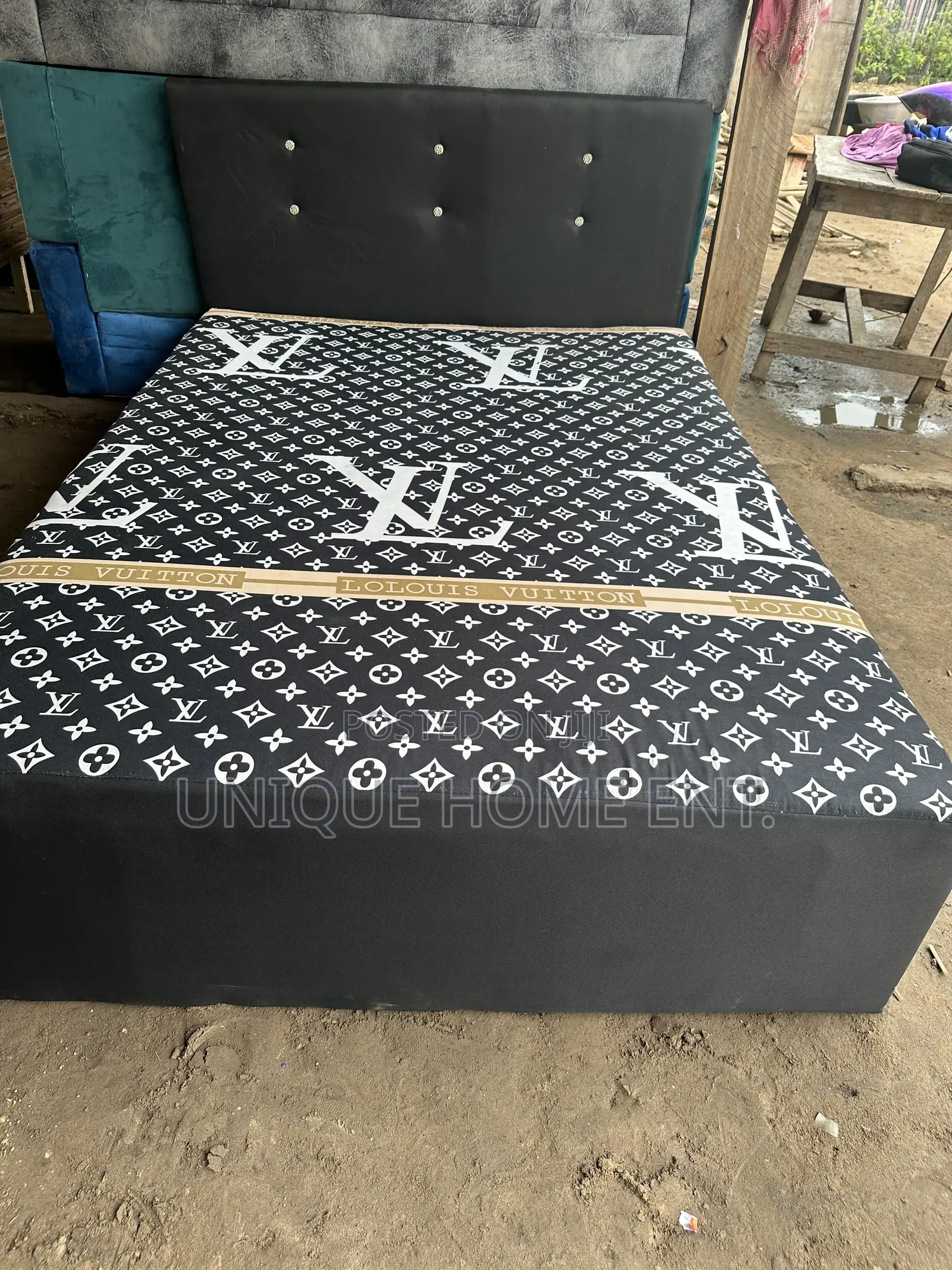 Double Bed