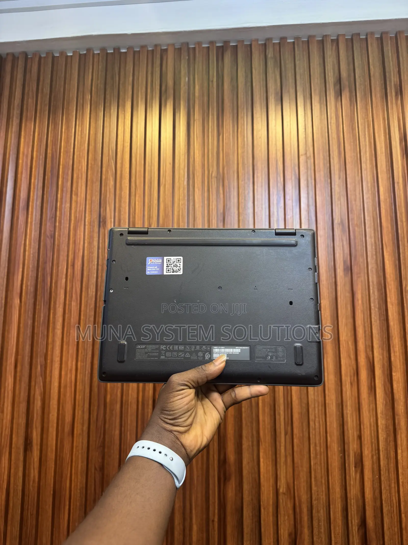 Laptop Acer TravelMate B3 4GB Intel SSD 128GB