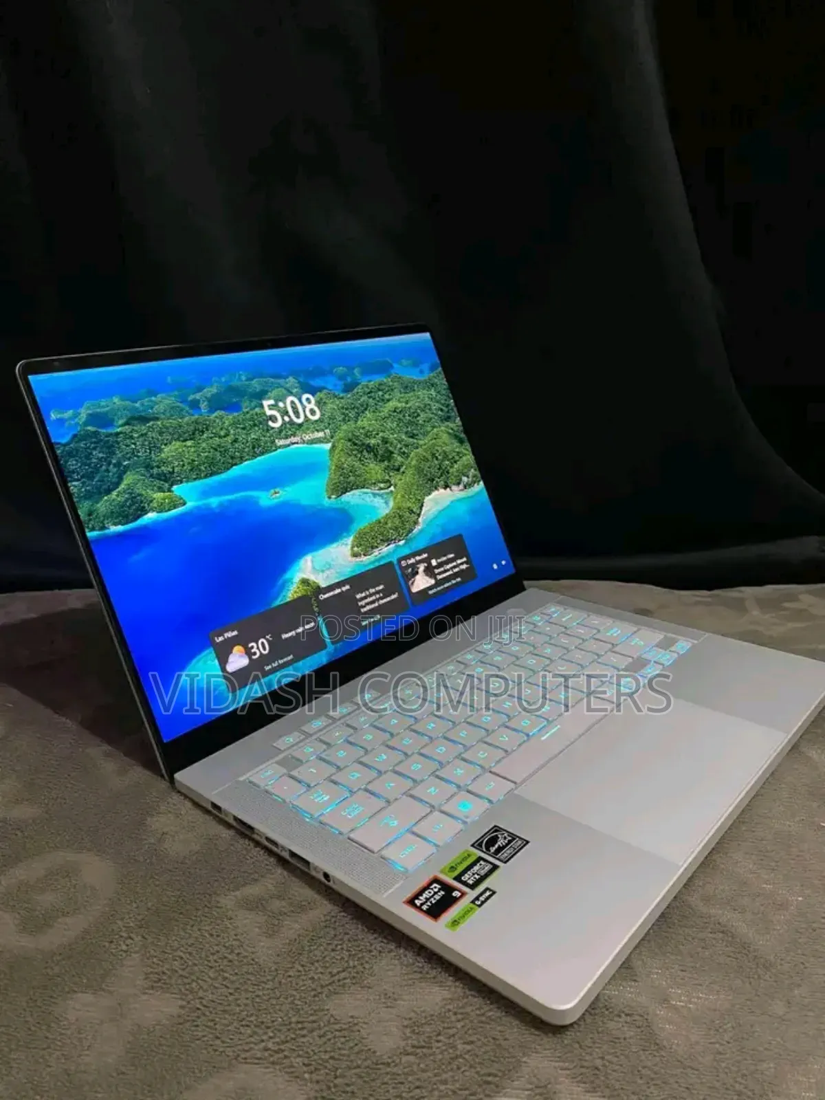 New Laptop Asus ROG Zephyrus G16 32GB AMD Ryzen 9 SSD 1T