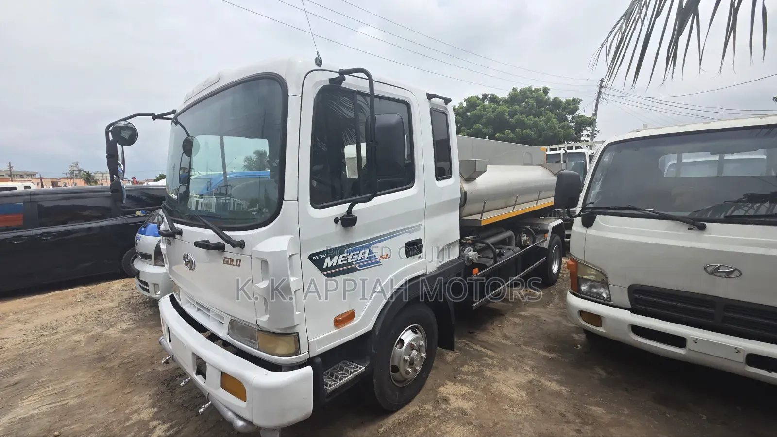 Hyundia 5Ton Truck Water Tanka 2014 White