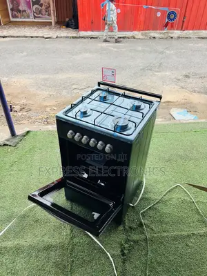 Ultra Modern Sleek 4burner 50/50 Oven