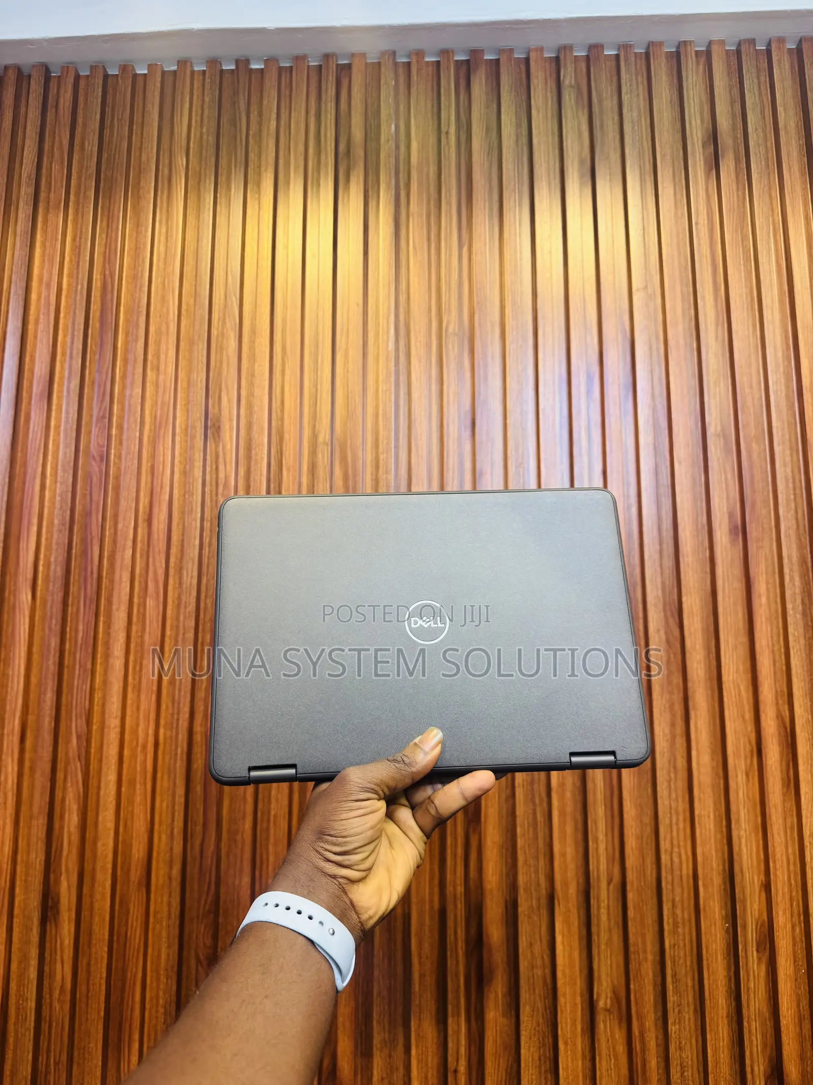 Laptop Dell Latitude 3190 4GB Intel SSD 128GB