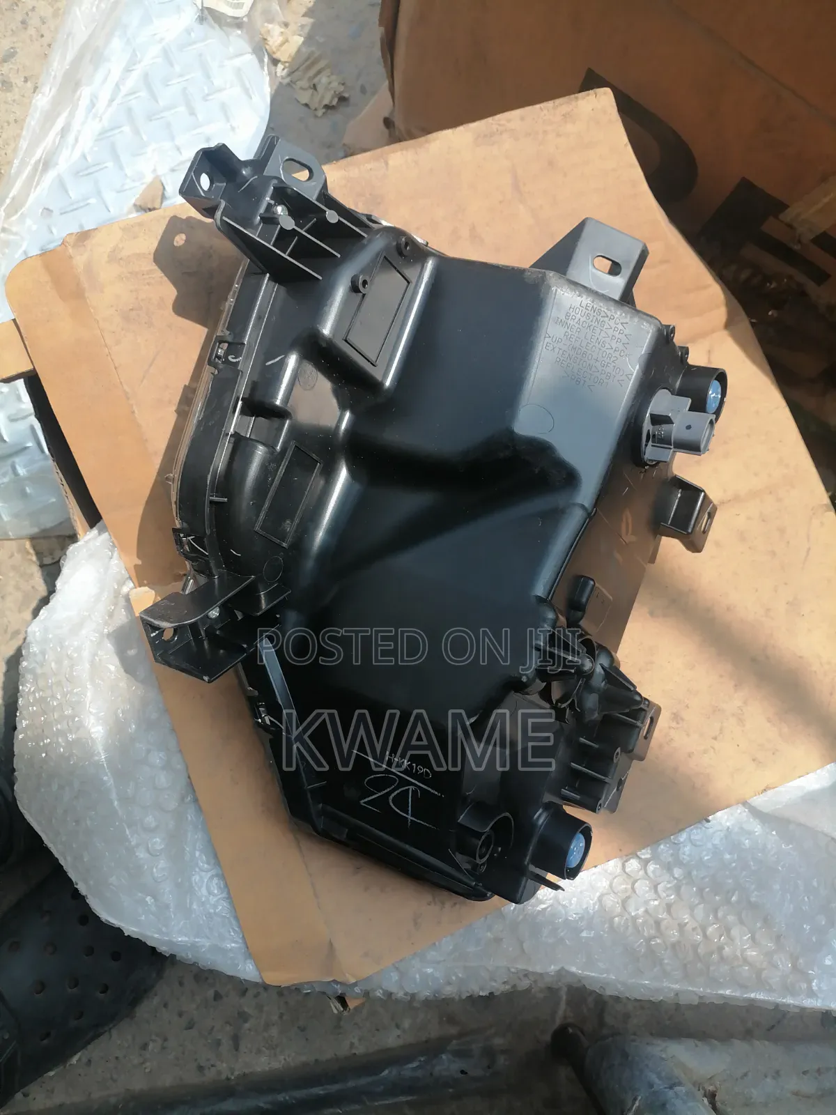Mitsubishi Triton / L200 2019 Lamp Assy (R)