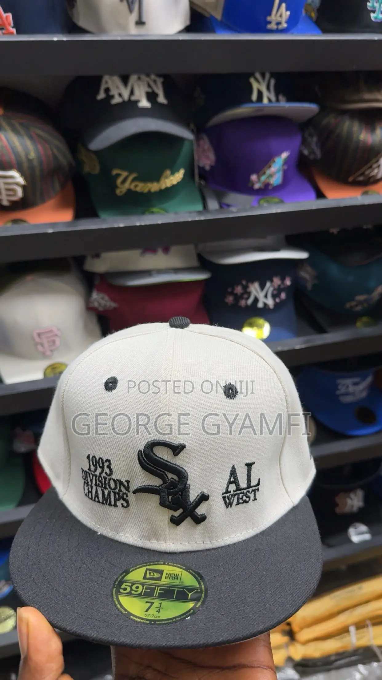 Round Fitted Caps