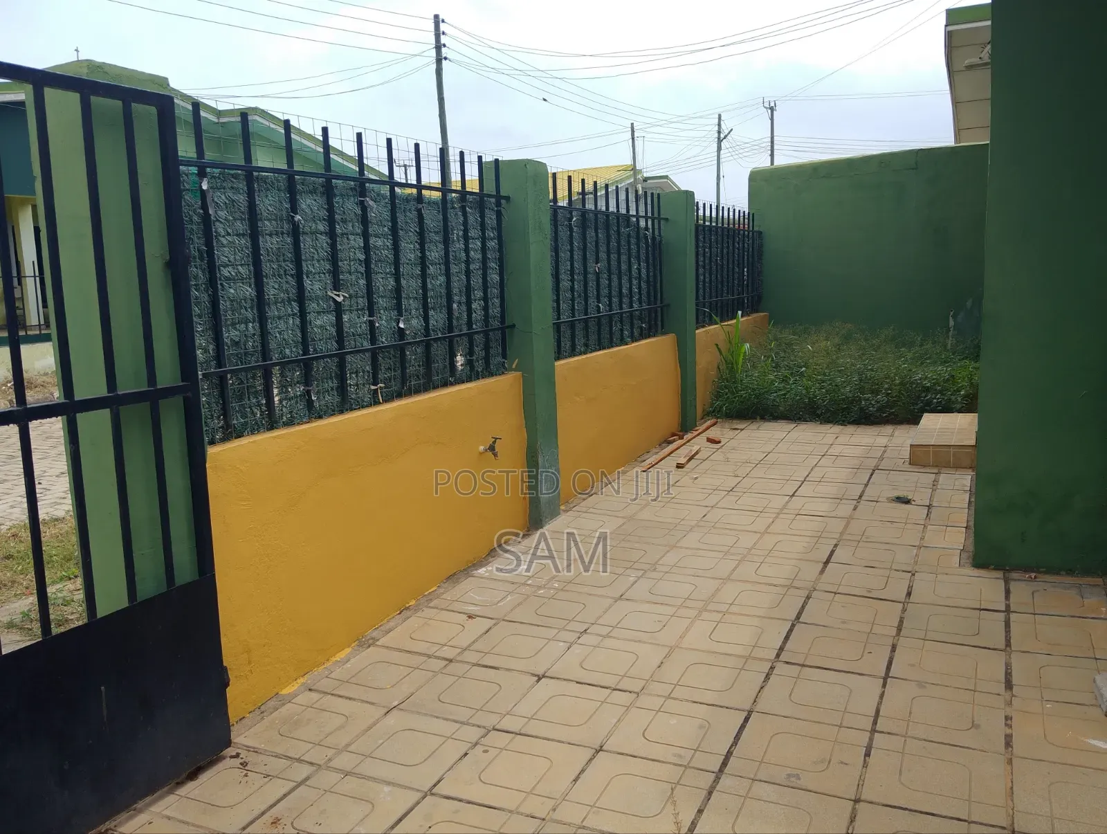 2bdrm House in Greenfield Estate for rent