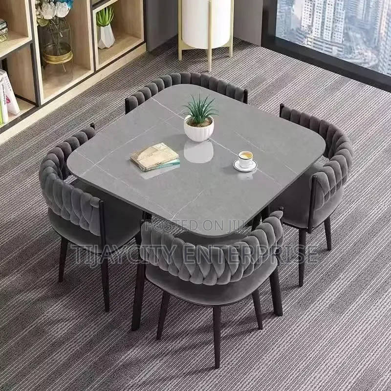 Luxury 4 Seater Dinner Set