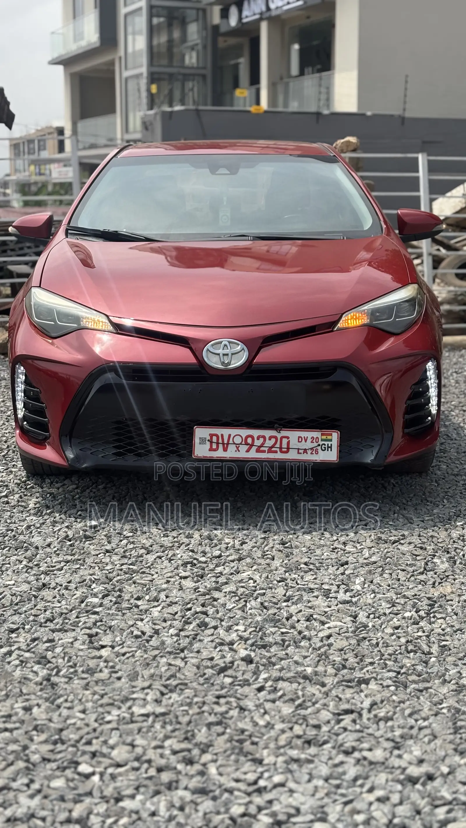Toyota Corolla SE (1.8L 4cyl 2A) 2018 Red