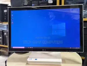 Desktop Computer 8GB Intel Pentium SSD 750GB
