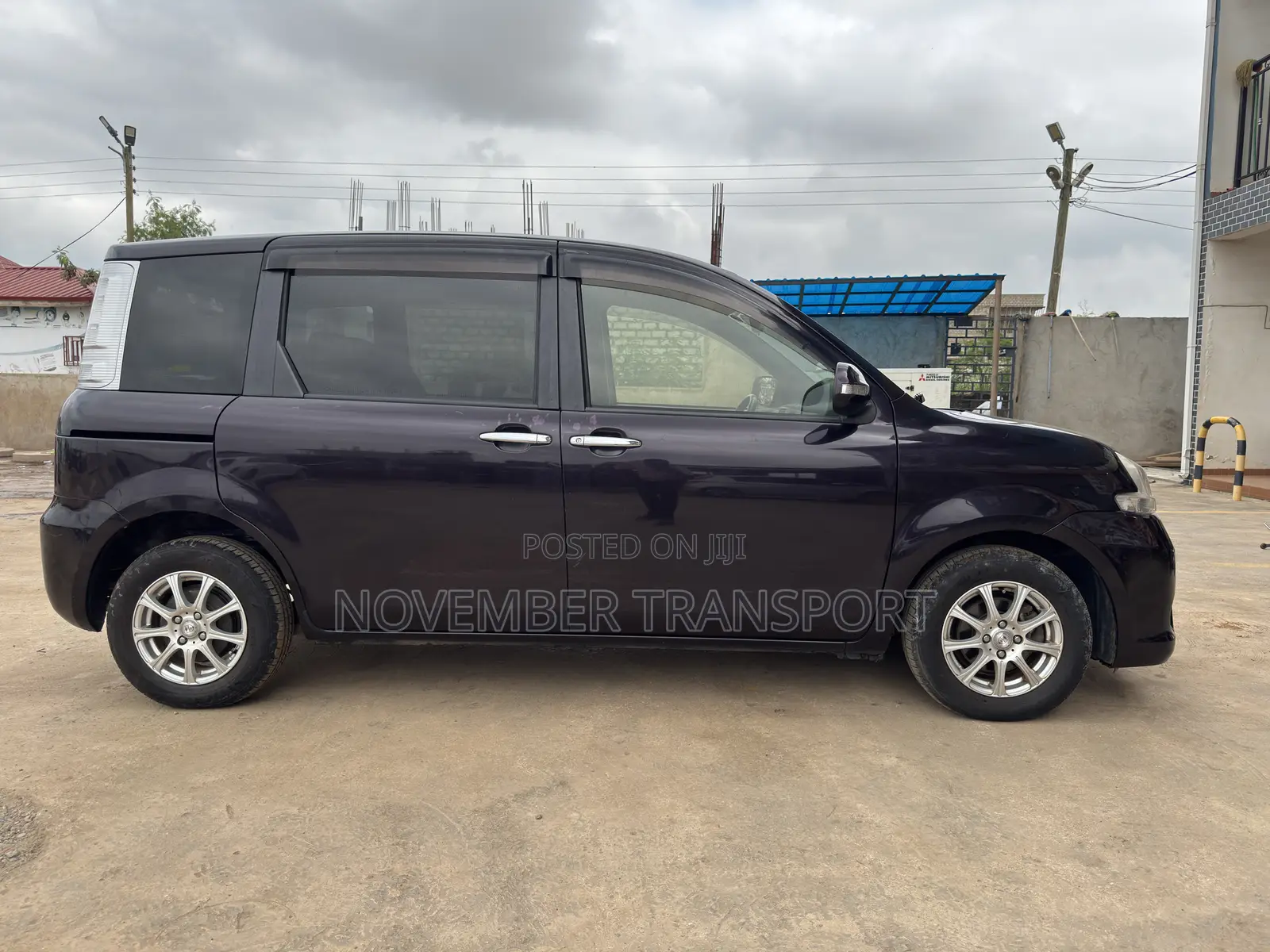 Toyota Sienta 1.5 FWD 2014 Black