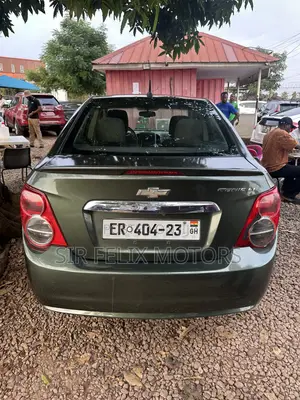 Chevrolet Sonic LT 2016 Green