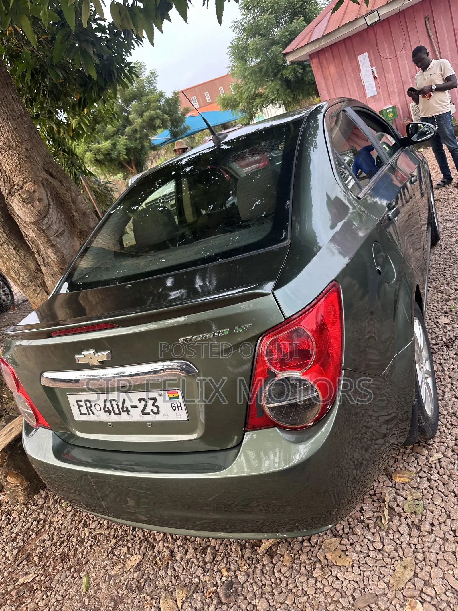 Chevrolet Sonic LT 2016 Green