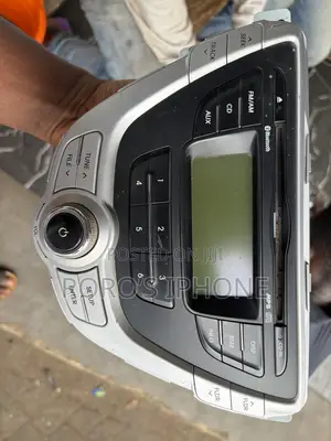 Elantra 2012 Radio