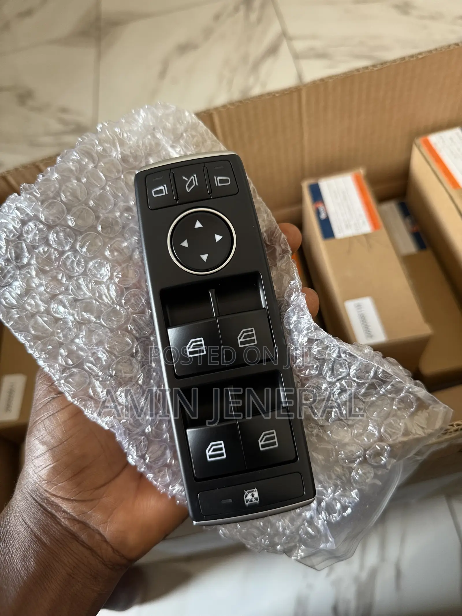 CLA, GLA, ML 166 Power Window Switch