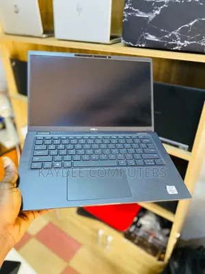 Laptop Dell Latitude 7410 16GB Intel Core i5 SSHD (Hybrid) 512GB