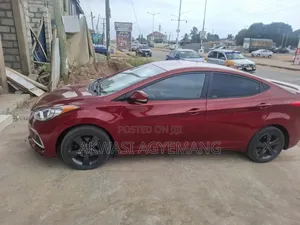 Hyundai Elantra 2013 Red