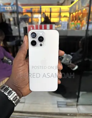 Apple iPhone 16 Pro Max 256 GB White