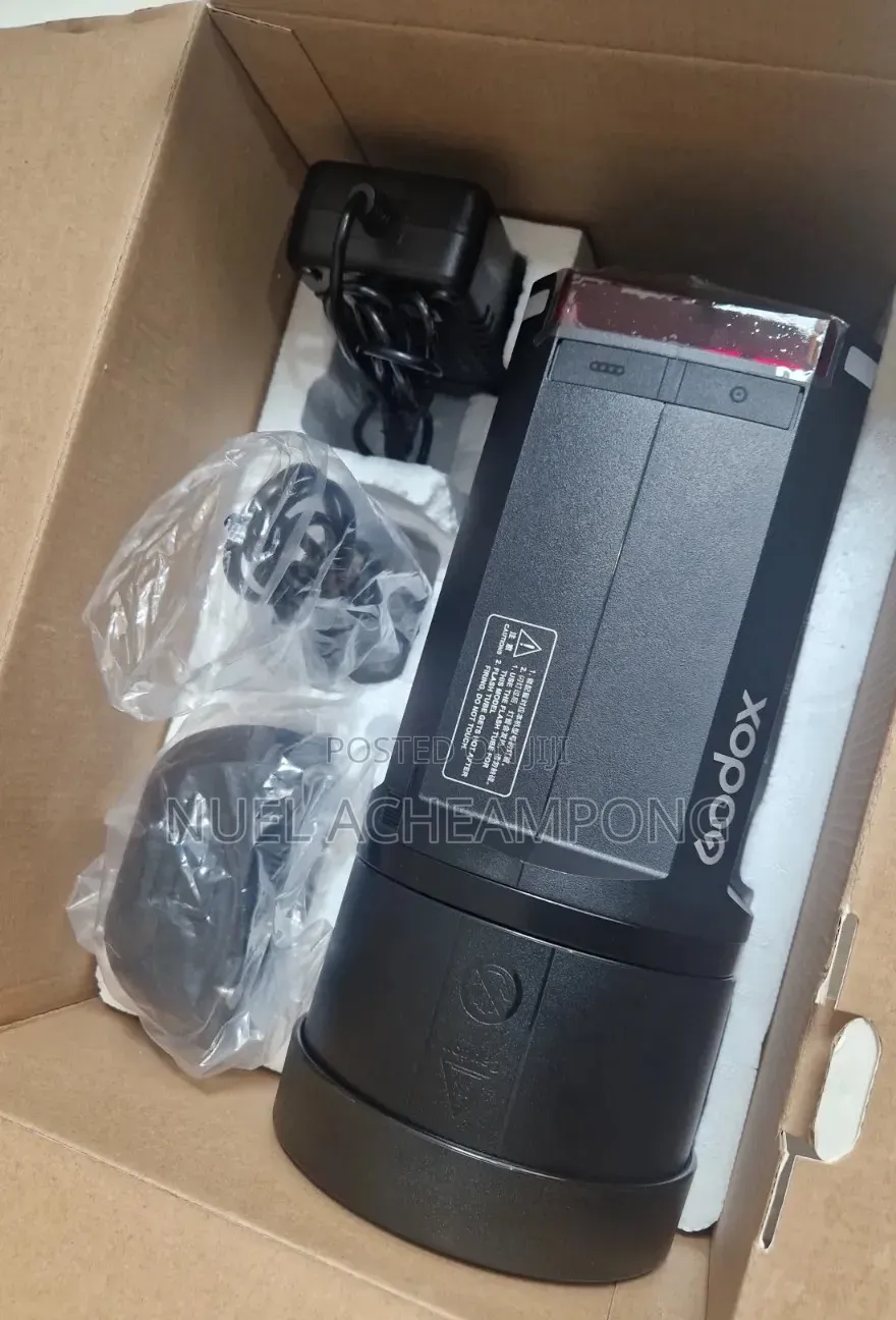 Godox AD600 Pro II, Outdoor Battery AC26 Power Unit for Indoor Use