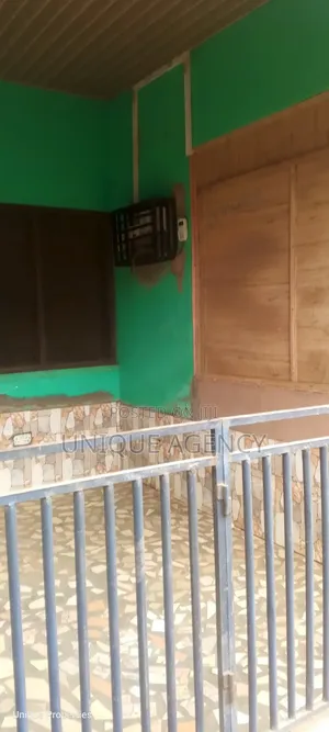1bdrm Apartment in Main Station for rent