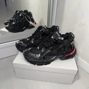 Original Balenciaga Runner LED