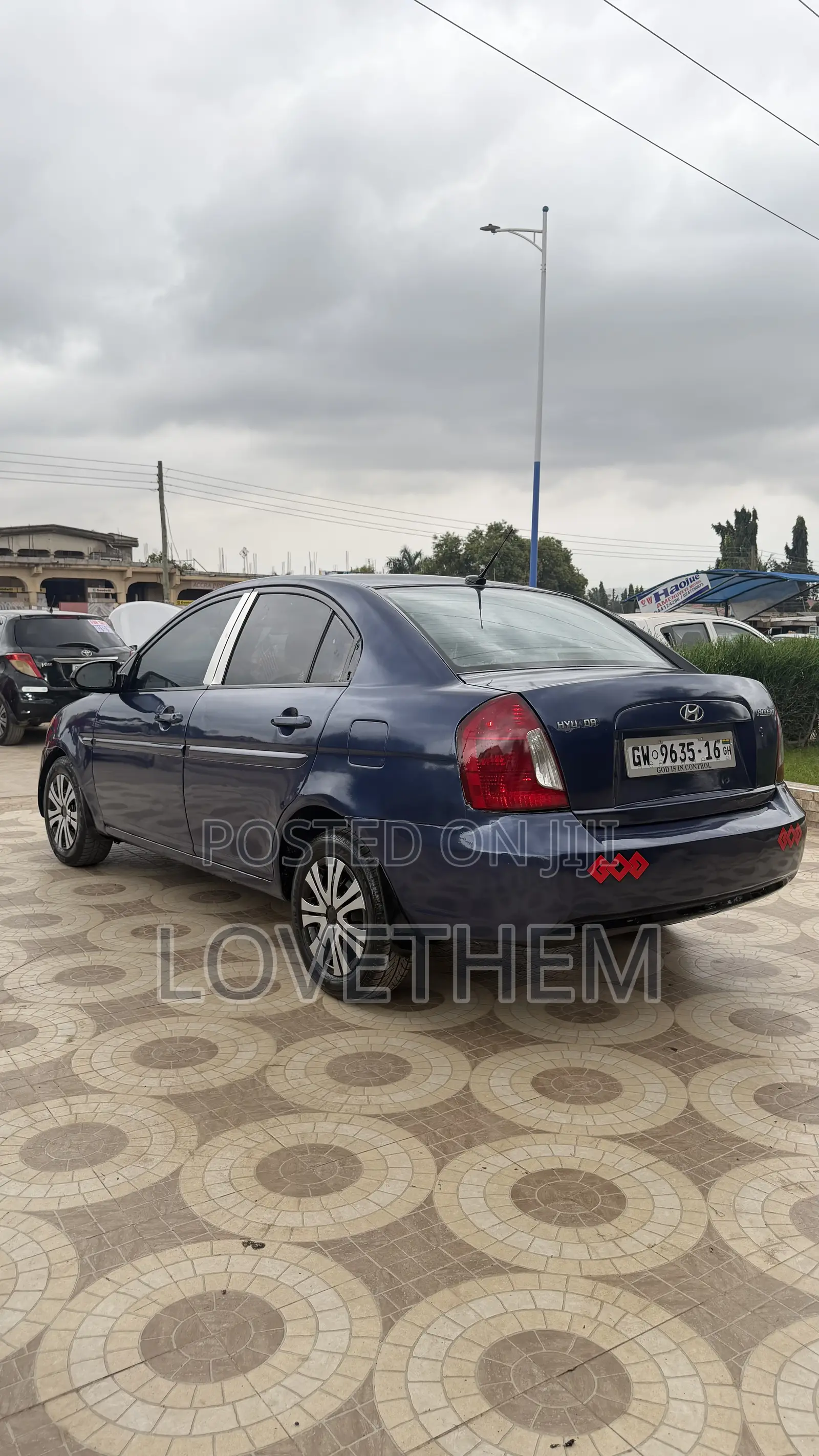 Hyundai Accent 2010 Blue