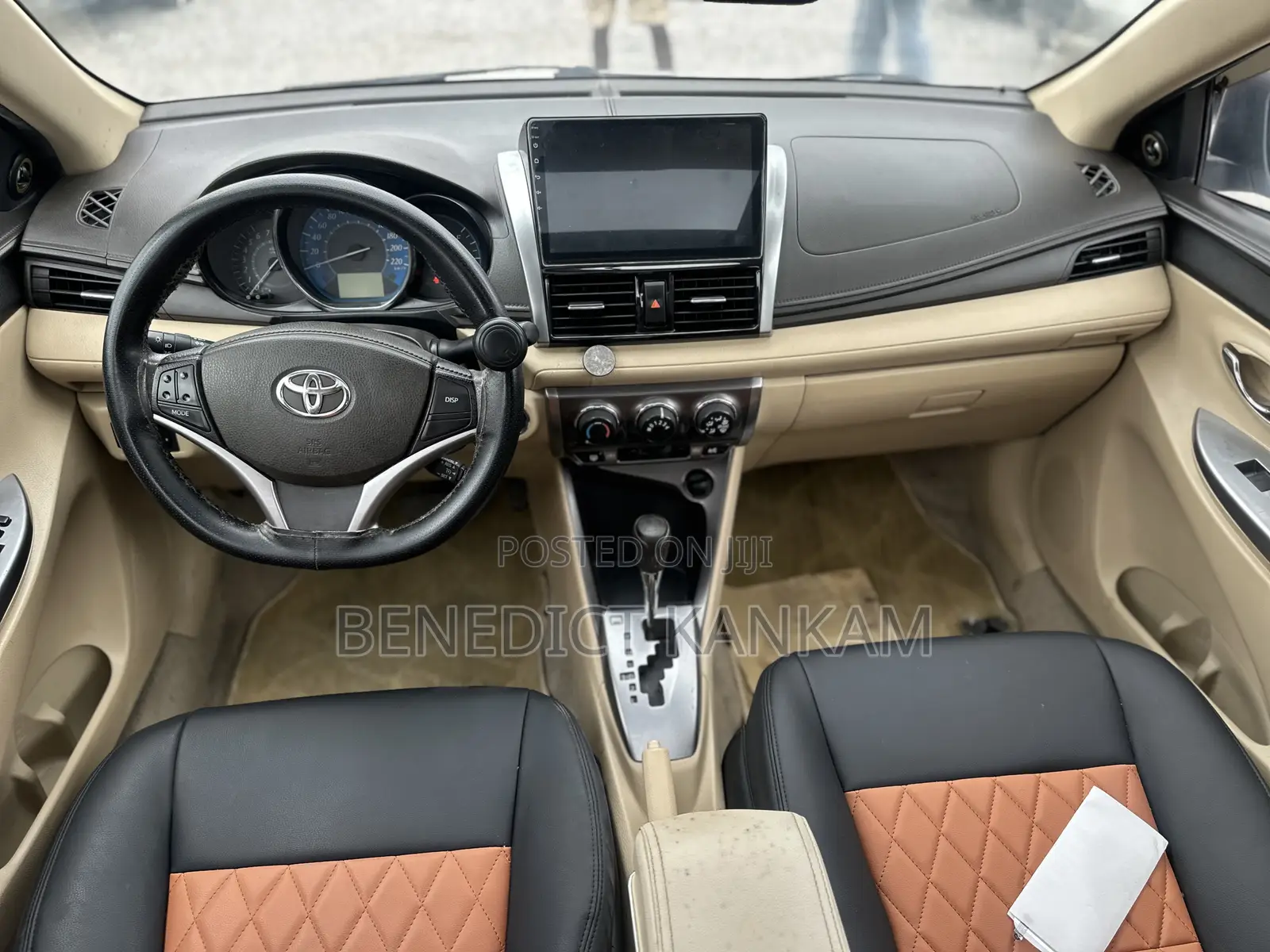 Toyota Yaris L Hatchback 5dr 2014 White