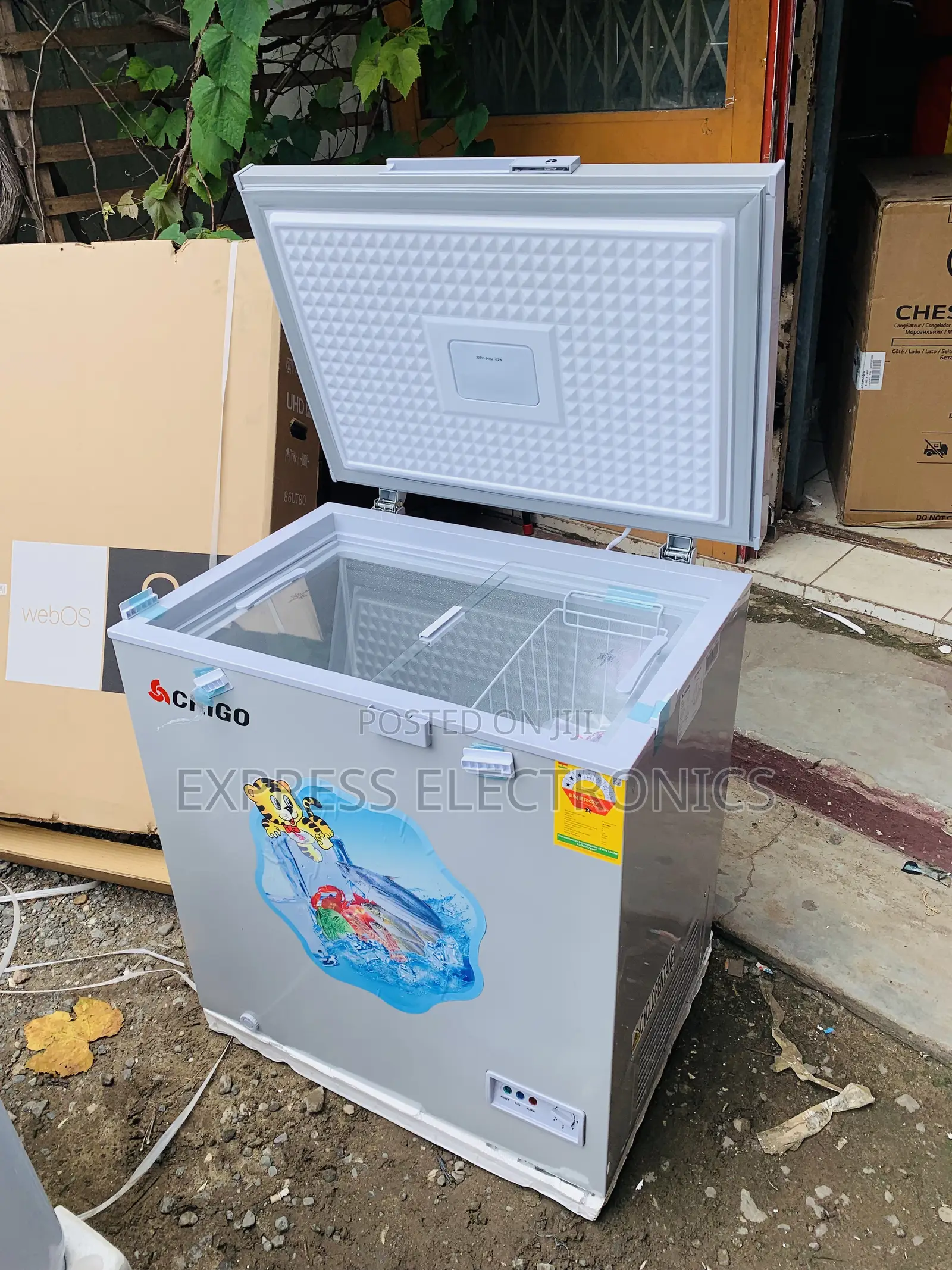 Place Your Order for Chest Freezer Single Door 142L Chigo