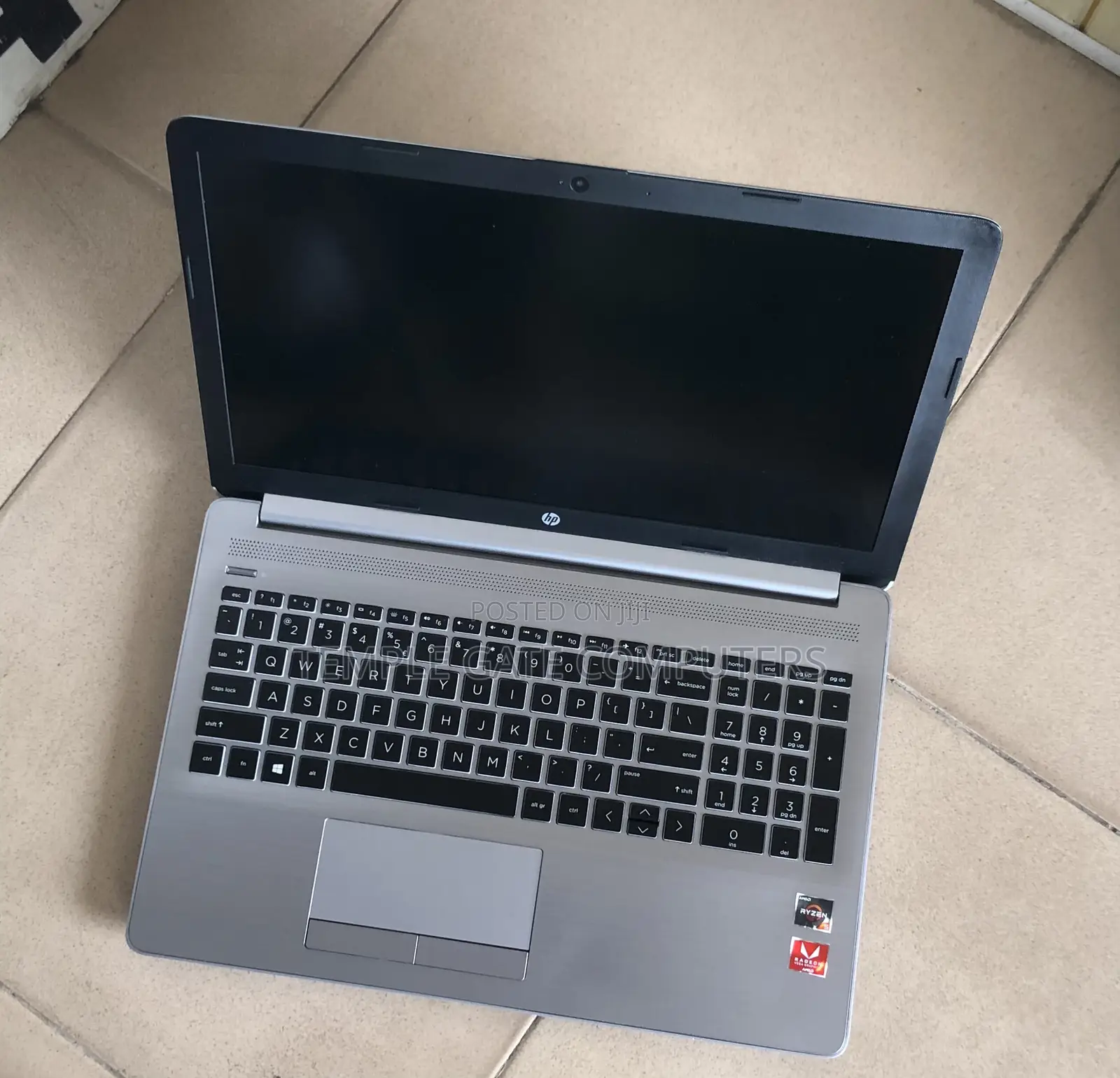 Laptop HP 255 G6 8GB AMD Ryzen 5 SSD 256GB
