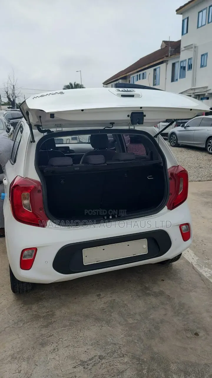 Kia Morning 2018 White