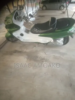 Yamaha Majesty 2019 Green