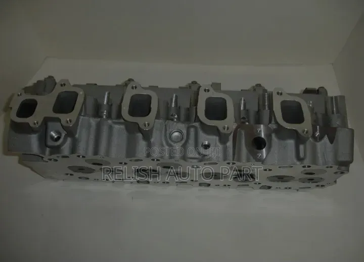 Cylinder Head for Toyota landCruiser Prado,Hilux,HiAce With 1KZ Engine