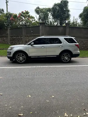 Ford Explorer Limited 4dr SUV (3.5L 6cyl 6A) 2016 Silver