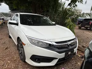 Honda Civic 2019 White