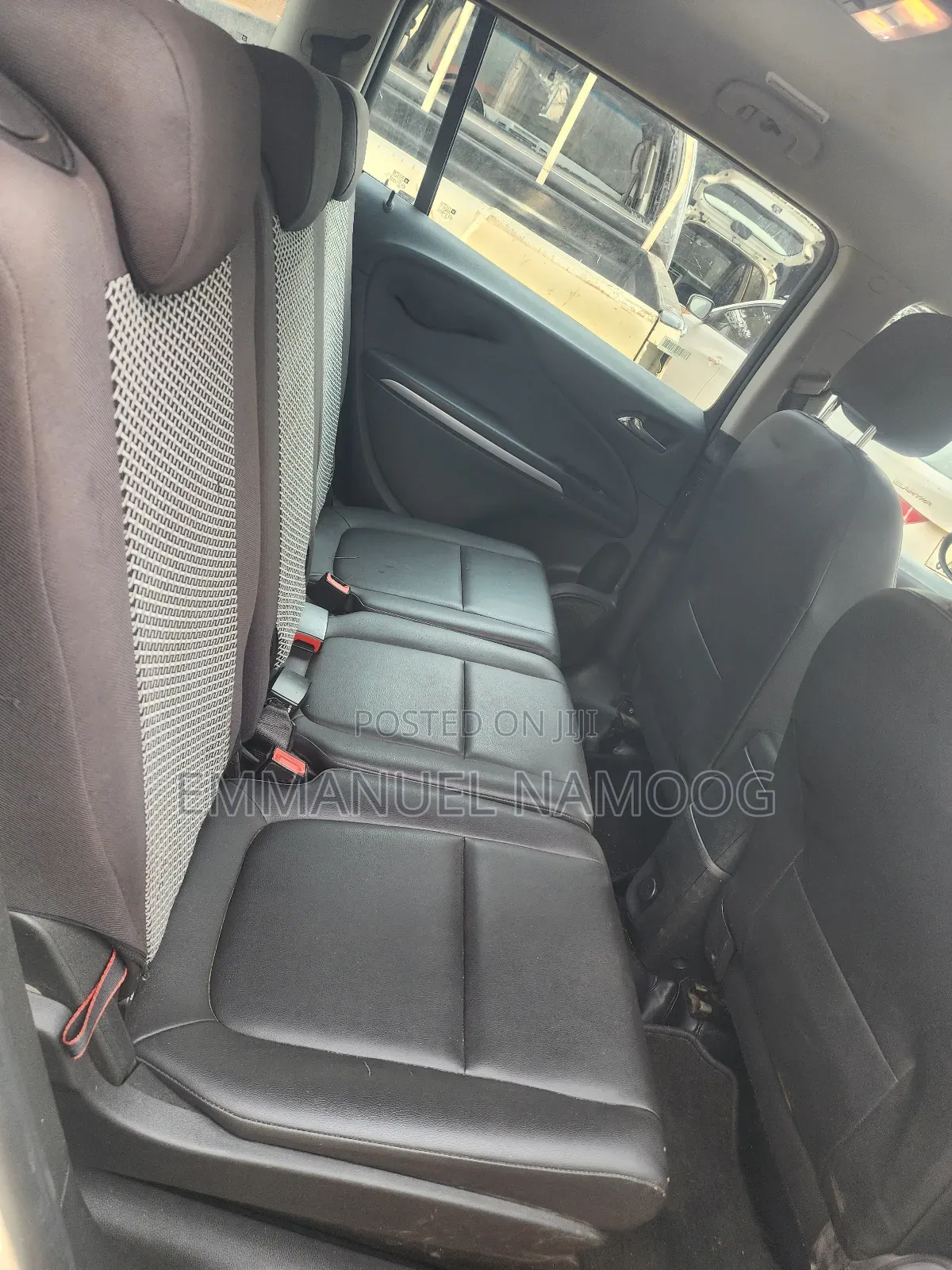 Opel Zafira 2015 Beige