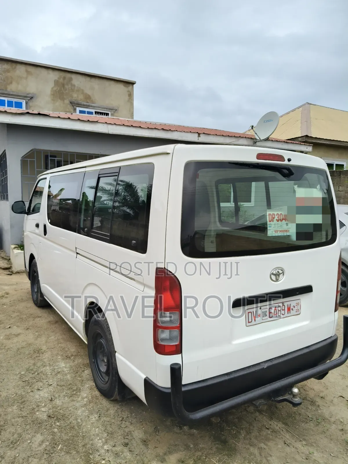 Toyota HiAce 2014 White