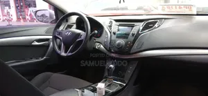 Hyundai i40 1.7 CRDi 136hp Sedan 2012 Silver