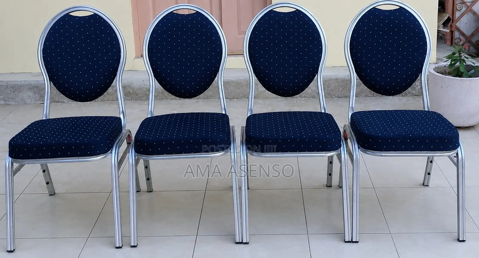 Banquet and Conference Chairs