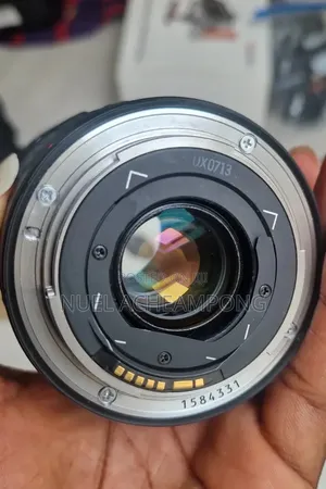 Canon 17-40mm F4 Ultra-Wide Lens