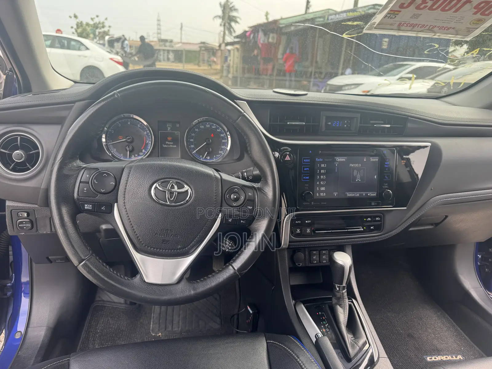Toyota Corolla XSE 4dr Sedan (1.8L 4cyl CVT) 2017 Blue