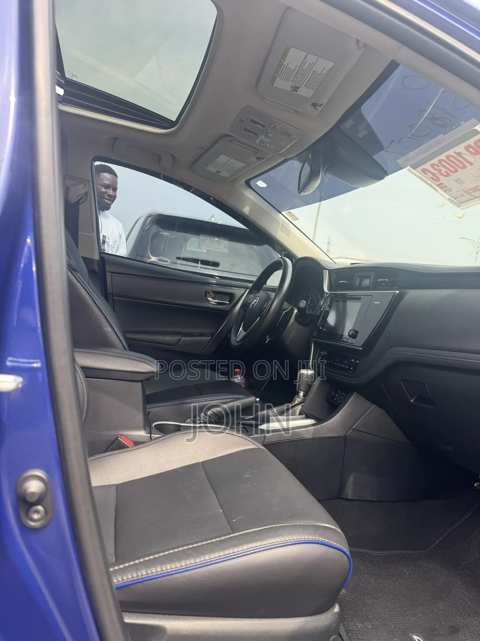 Toyota Corolla XSE 4dr Sedan (1.8L 4cyl CVT) 2017 Blue