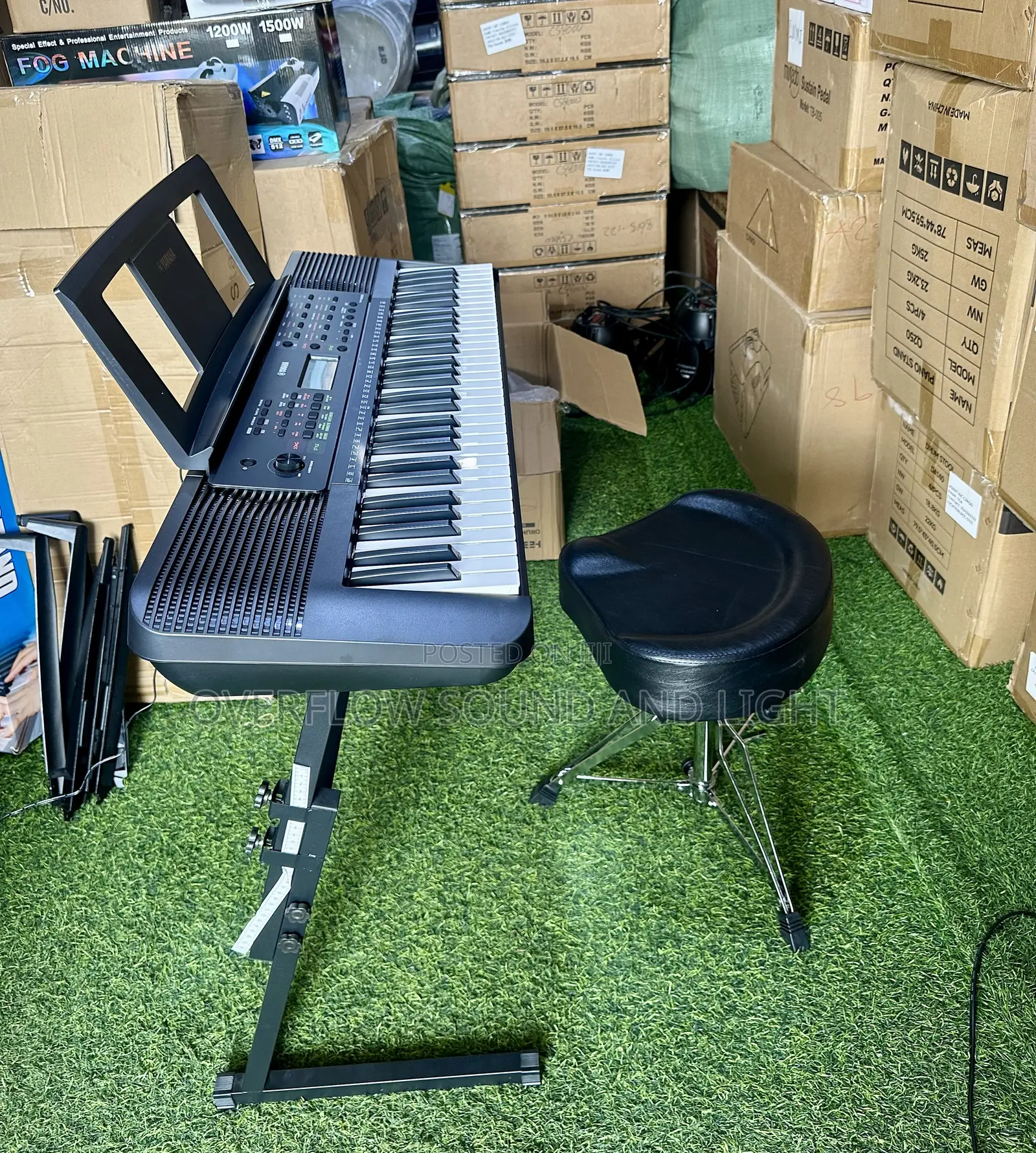 Yamaha PSR-E283 61-Key Portable Keyboard