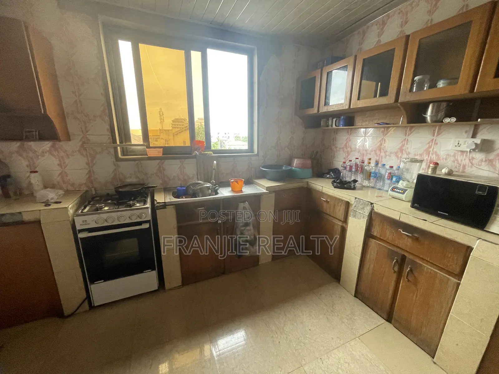 2bdrm Apartment in Franjie Realty, Lapaz for rent