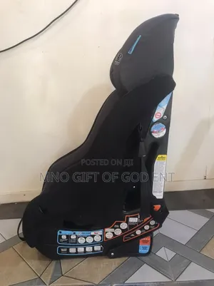 Graco Contender Slim Convertible Car Seat