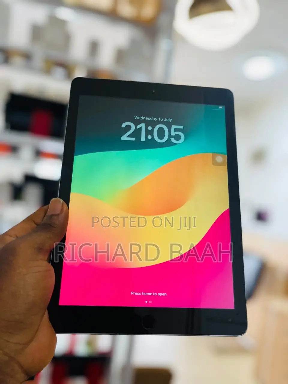Apple iPad 9.7 128 GB Silver