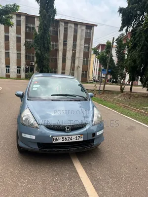 Honda Fit Automatic 2008 Gray