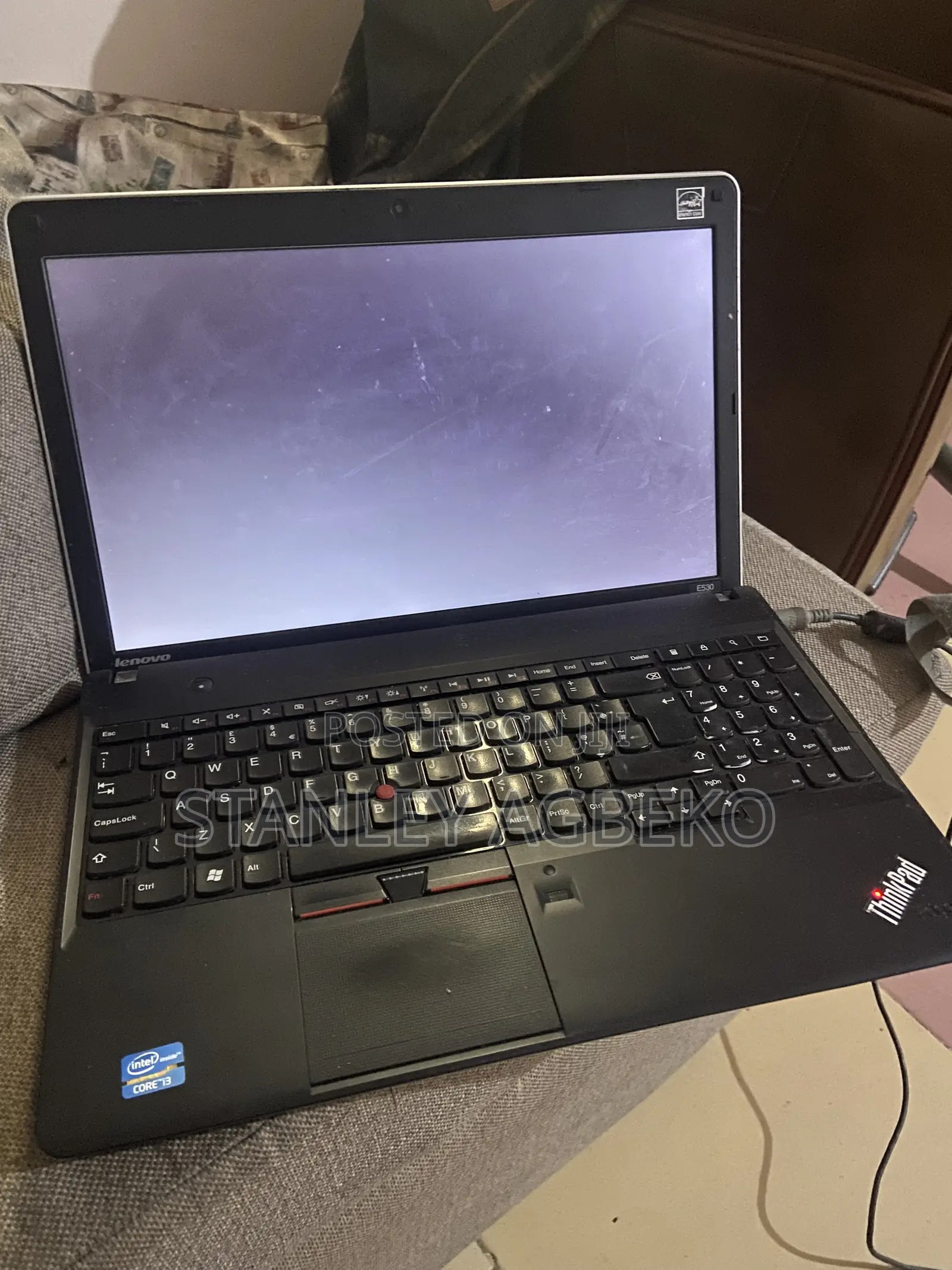 Laptop Lenovo ThinkPad Edge E530 4GB Intel Core i3 HDD 500GB