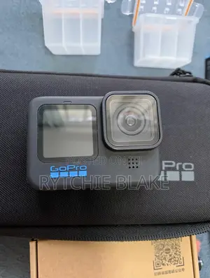 Gopro Hero 10 Black With Extra Batteries and All Accesories