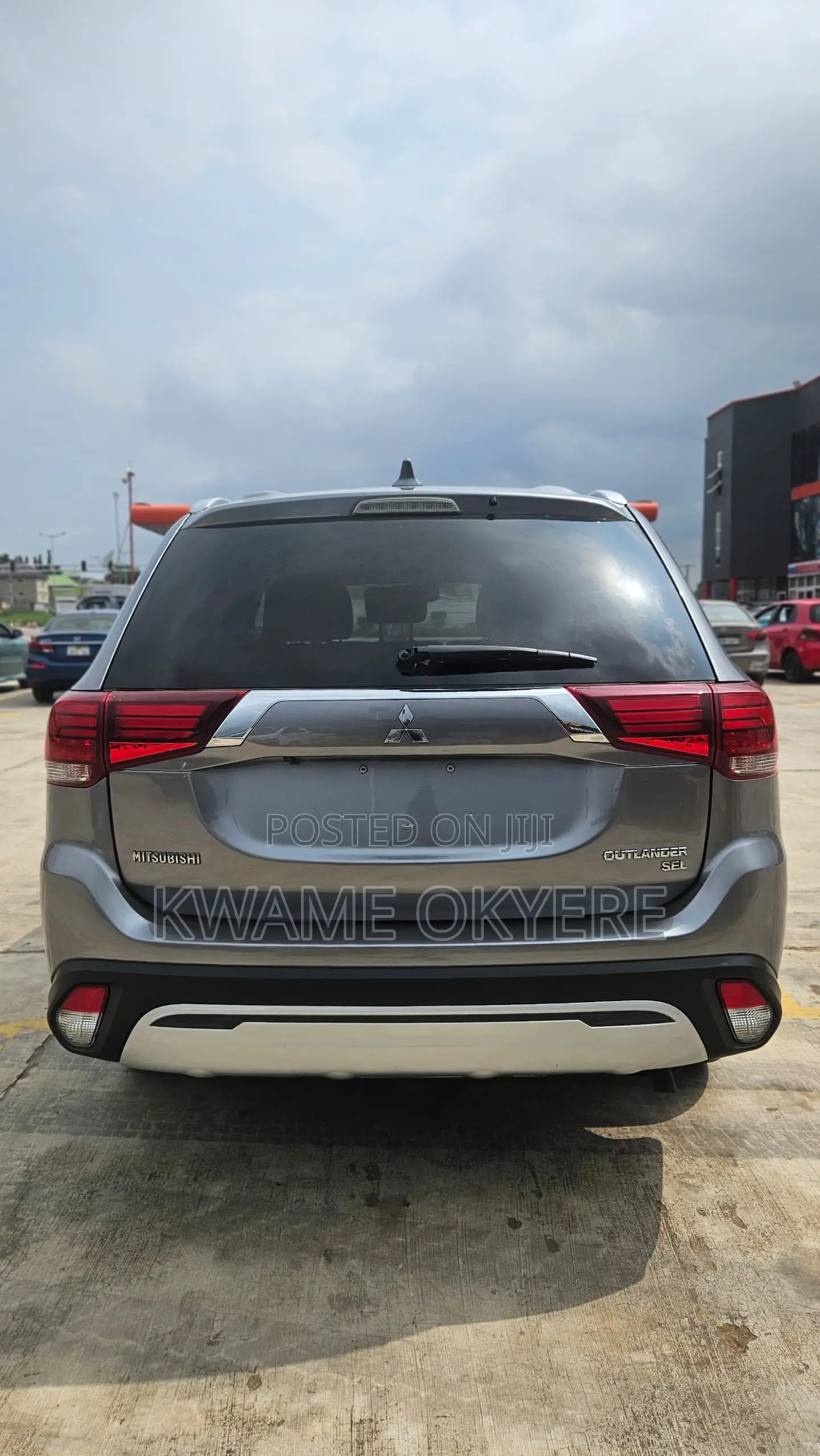 Mitsubishi Outlander SEL AWC 2019 Gray