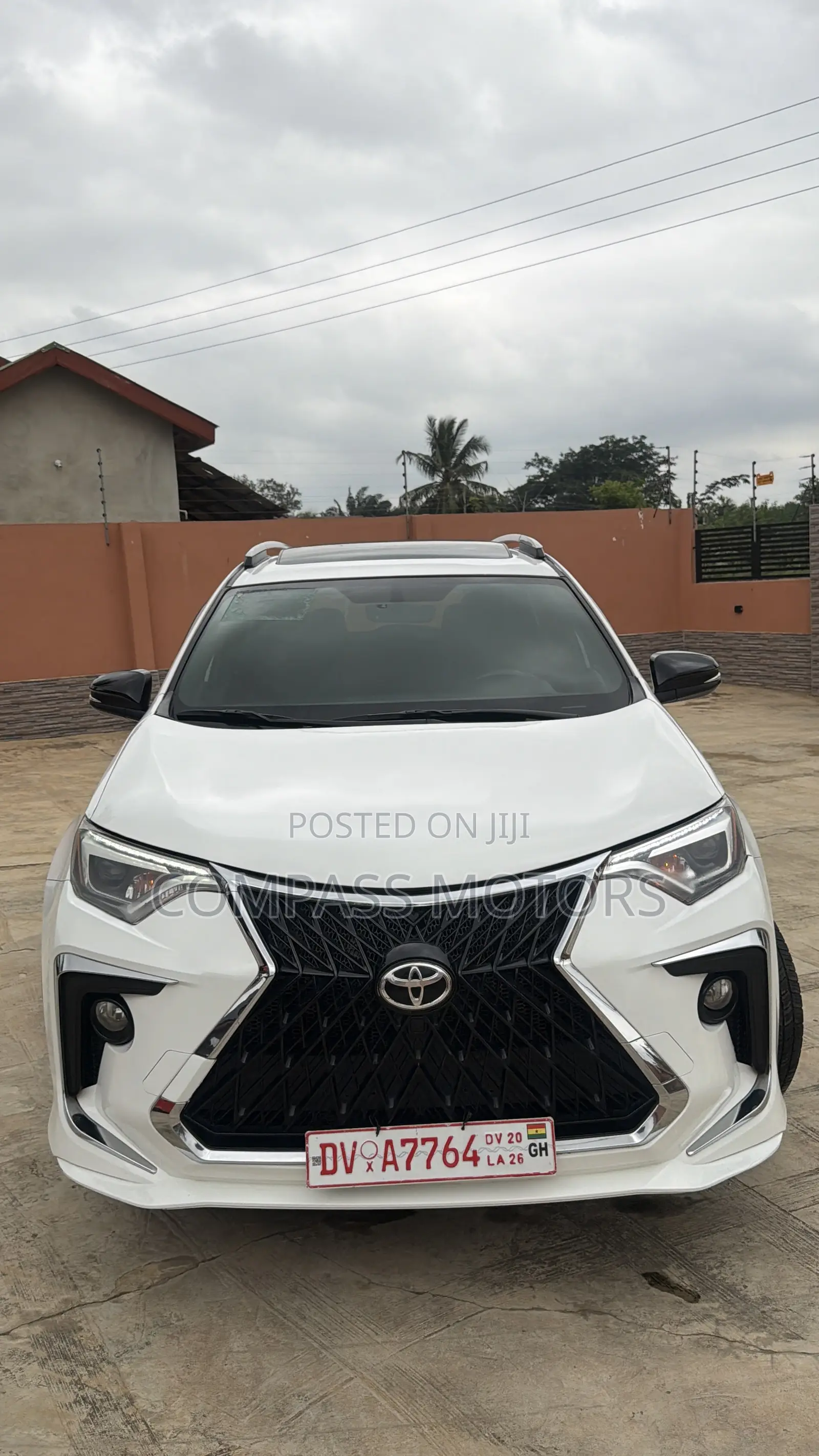 Toyota RAV4 SE AWD (2.5L 4cyl 6A) 2016 White
