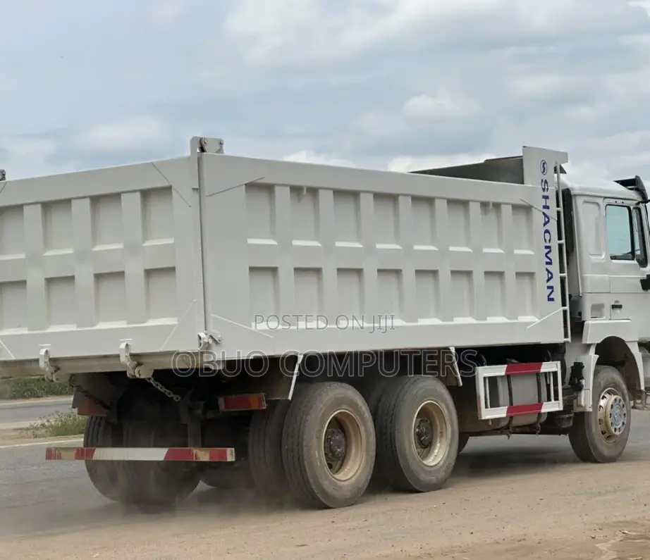 Shacman Dump Truck