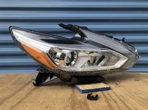 Nissan Altima 2016-2017-2018 Headlight